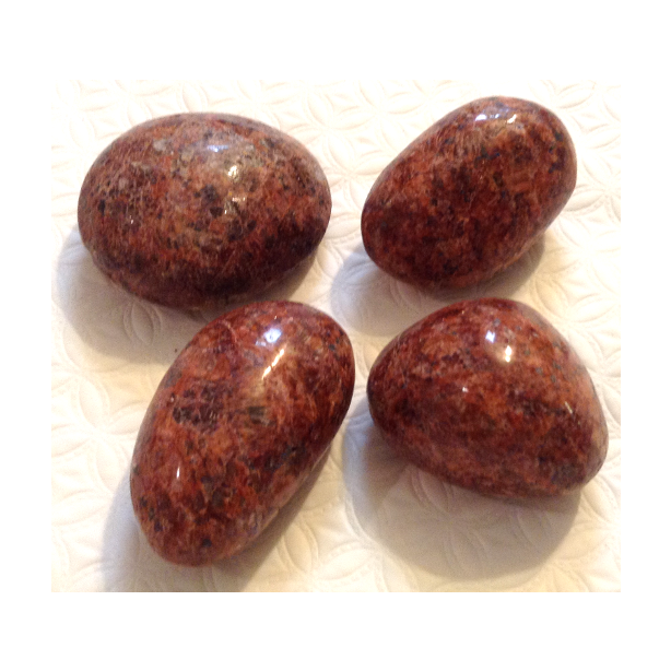 Feldspar Large Tumbled Stone MM403