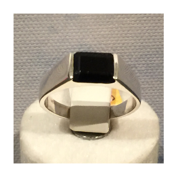 Onyx Men's Ring PJ118