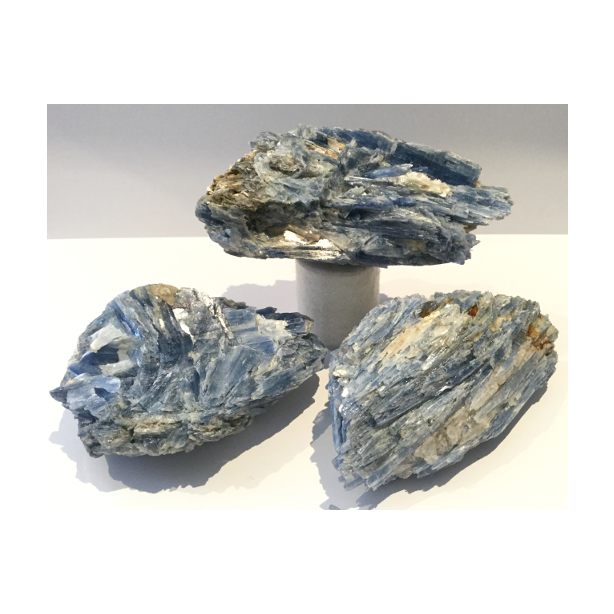 Kyanite Specimen CM101