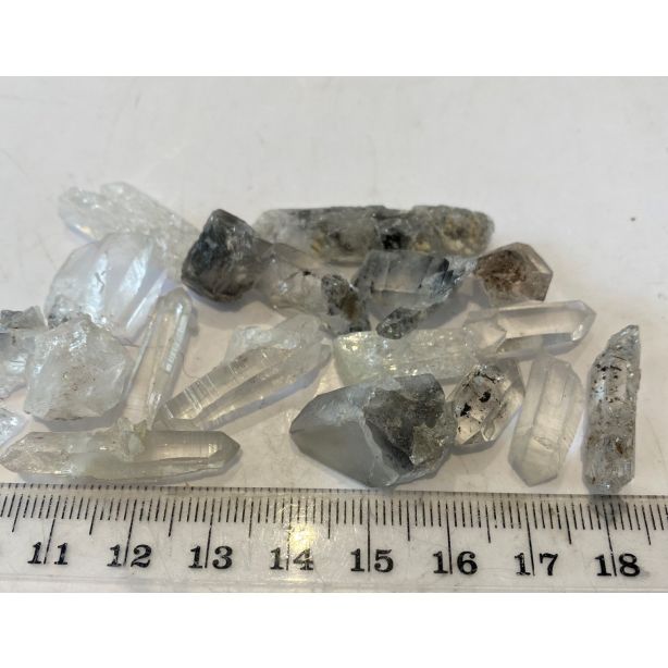 Tibetan Quartz Pieces CC80