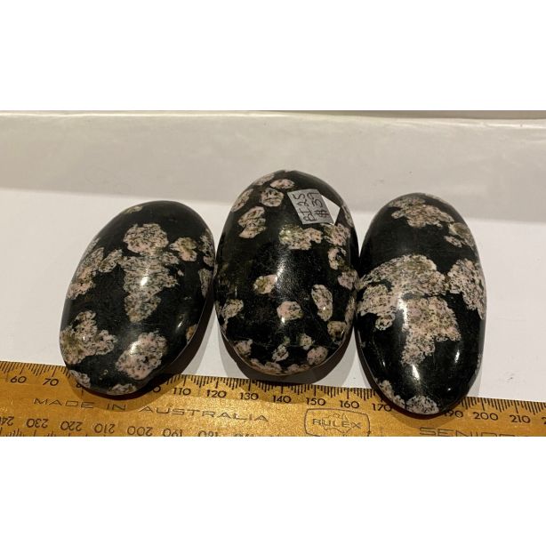  K-feldspar in Porphyry Palm Stone BI25