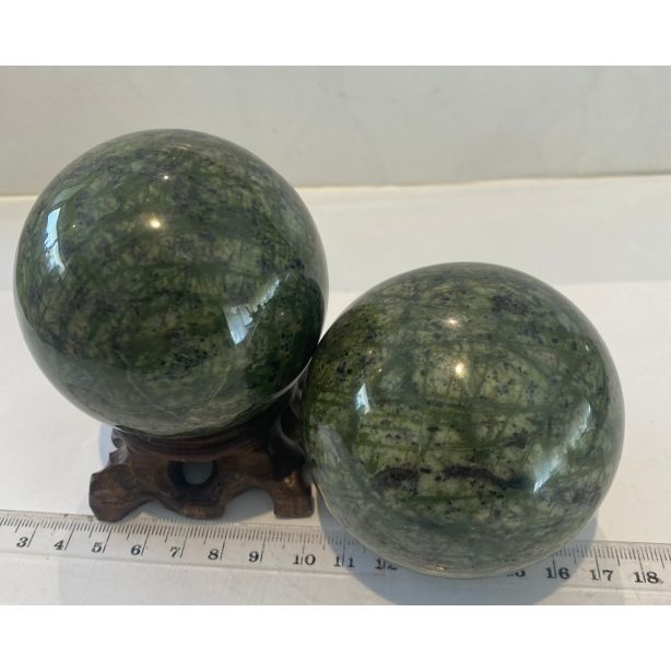  Serpentine and Magnetite Sphere BI40