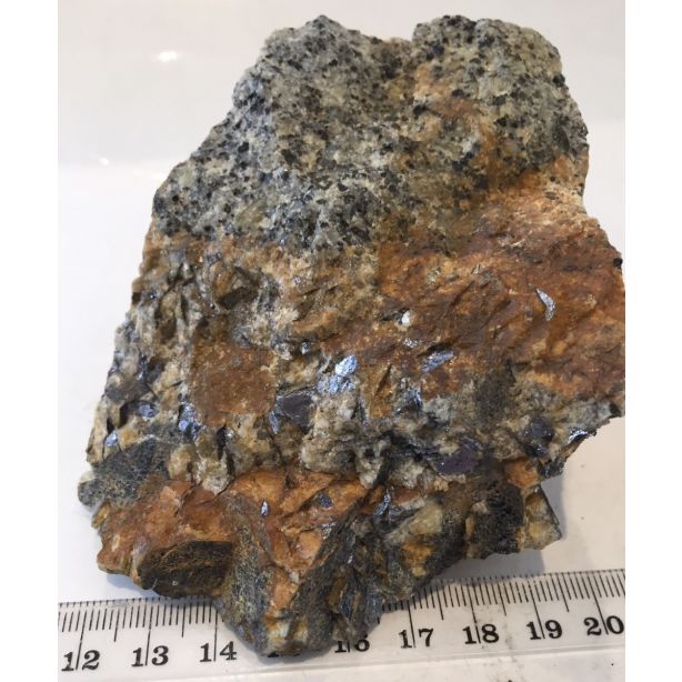  Molybdenite CW202