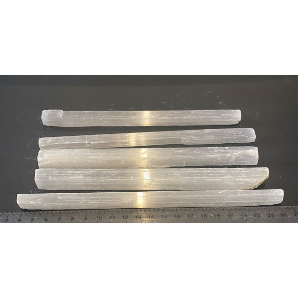 Selenite Pieces CW438