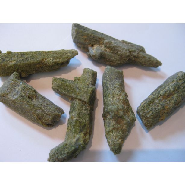 Epidote in quartz