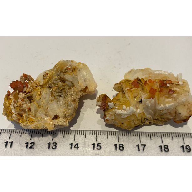 Vanadinite on Barite GT234