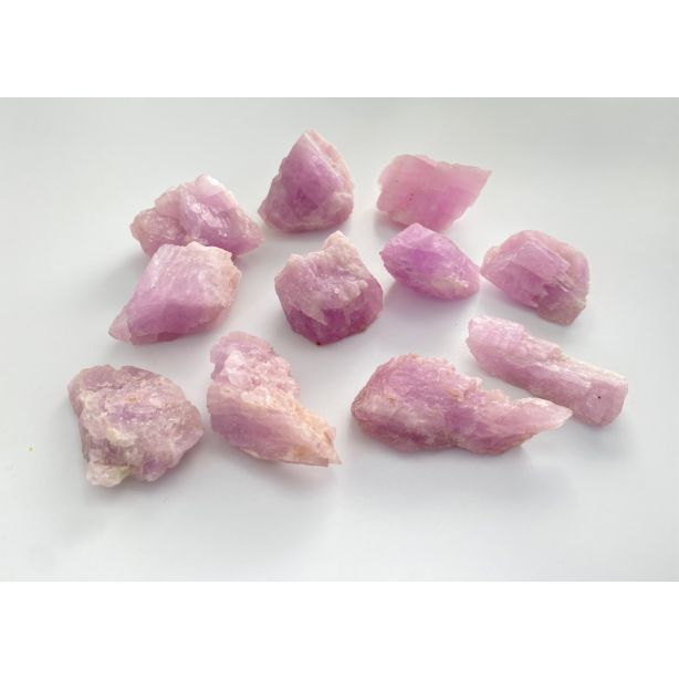 Kunzite Rough Pieces IEC595