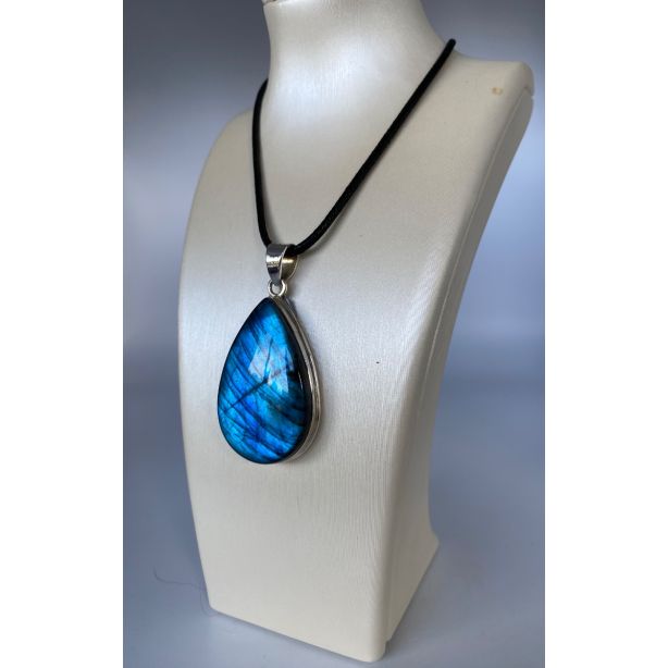 Labradorite Pendant TH316
