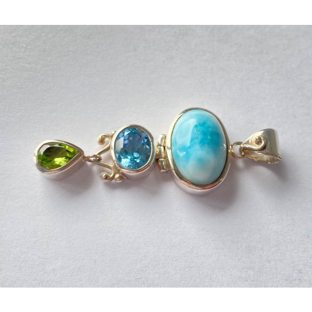 Larimar, Topaz  Pendant E308