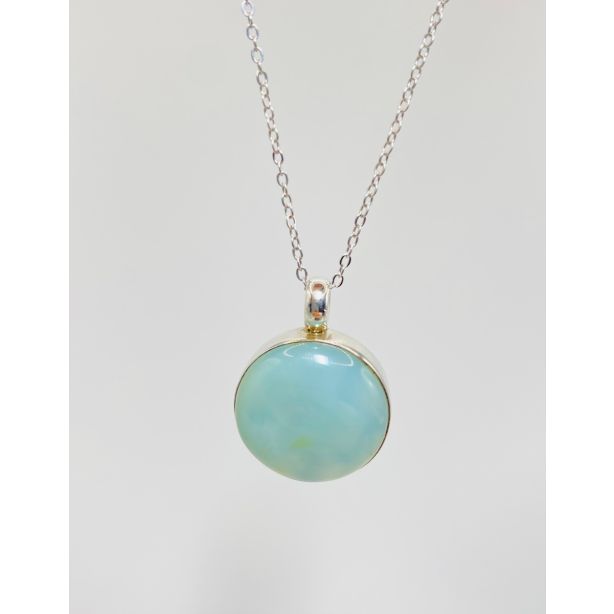 Chalcedony Double-sided Pendant M37