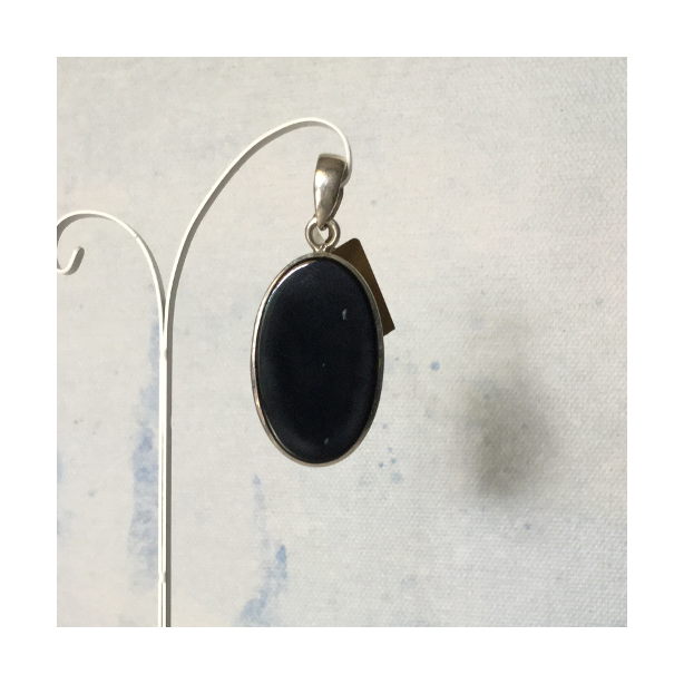 Onyx Pendant M53