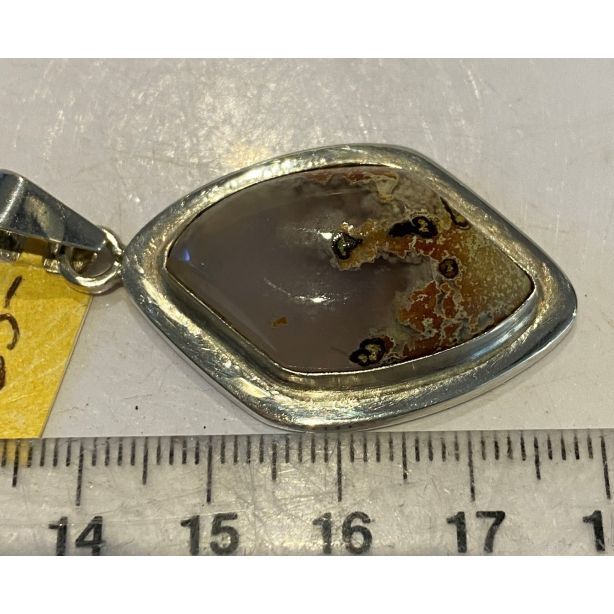 Armenian Agate Pendant P122