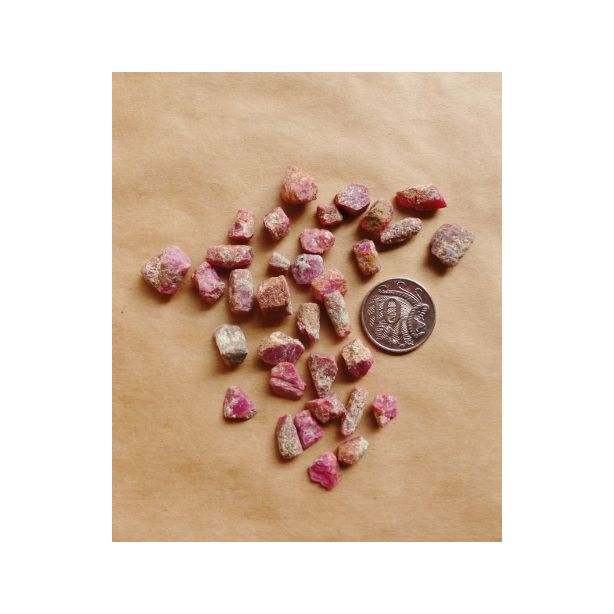 Small Natural Ruby E457