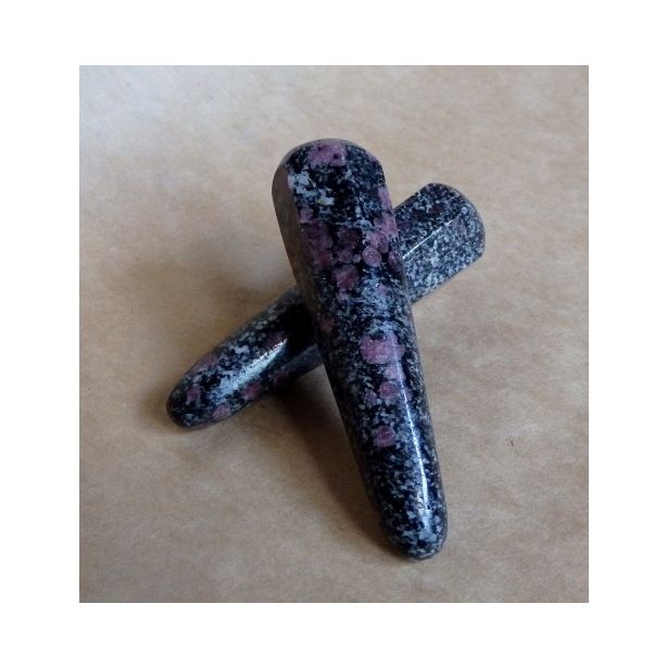 Ruby Spinel Wand IEC56