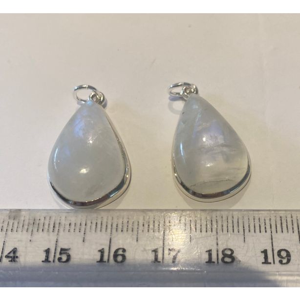 Moonstone Pendant PJ641