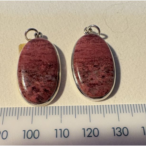 Thulite  Pendant PJ840