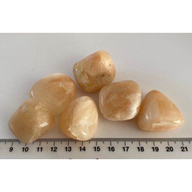 Stilbite Tumbled Stones IEC105