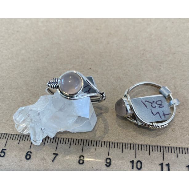 Rose Quartz Ring TH321