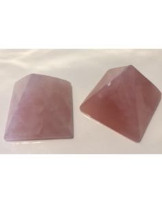 Rose Quartz Pyramid YD21