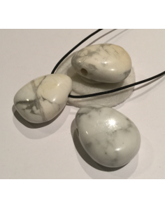 Howlite Tumbled Pendant (White) MBE193