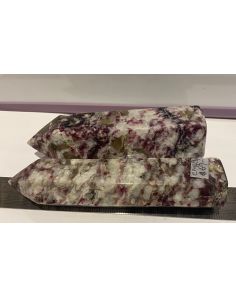 Tourmaline Red in Smokey Quartz CM493