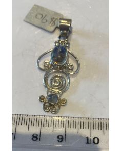 Labradorite Pendant EE02