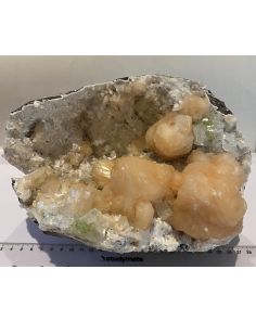 Apophyllite,Stilbite, Scolecite FL19