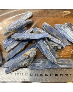 Kyanite Blue pieces cc800
