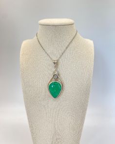 Chrysoprase Pendant CD238