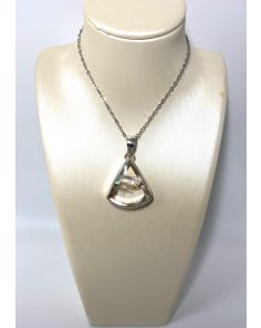 Manifestation Quartz Pendant PJ228