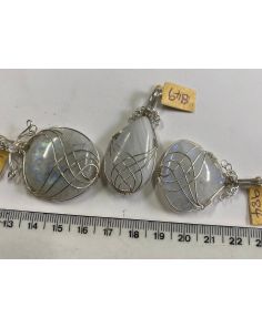Moonstone Pendant KK984