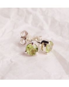Peridot Stud Earrings PJ60