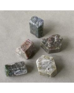 Rough Apatite E749