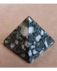 Presli Bluestone Pyramid IEC33