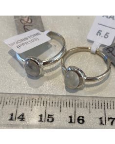 Moonstone Ring PJ674