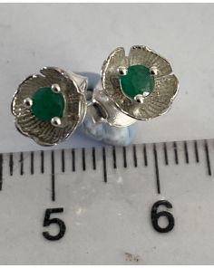 Emerald Small Studs PJ764