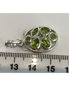 Peridot Pendent TH283