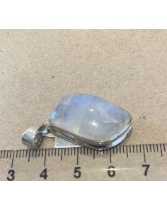 Moonstone Pendant TH317