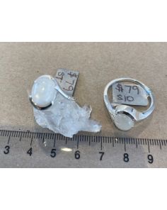 Moonstone Ring TH318