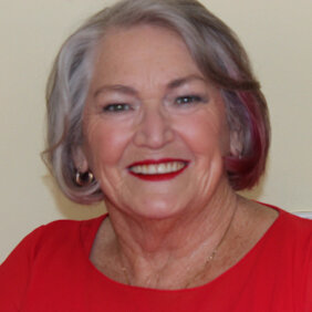 Trish, tarot reader at Sacred Source